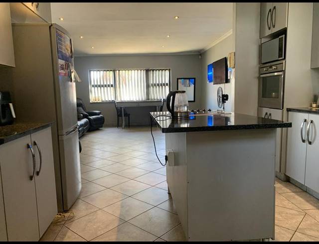 3 BEDROOM HOUSE FOR SALE IN SAREPTA